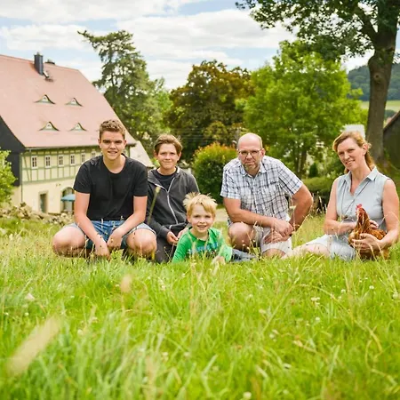 Romantische Ferien Auf Dem Nachhaltig Oekologisch Sanierten Bauernhof *
