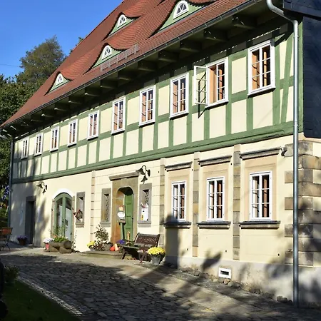 Romantische Ferien Auf Dem Nachhaltig Oekologisch Sanierten Bauernhof Apartment *