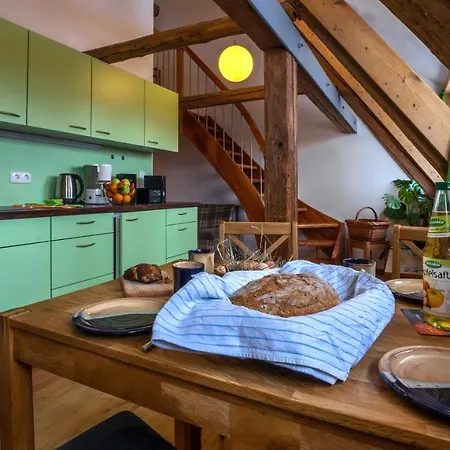 Apartment Romantische Ferien Auf Dem Nachhaltig Oekologisch Sanierten Bauernhof Ebersbach-Neugersdorf